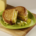 Grilled Wisconsin Havarti Sandwich with Spiced Apples